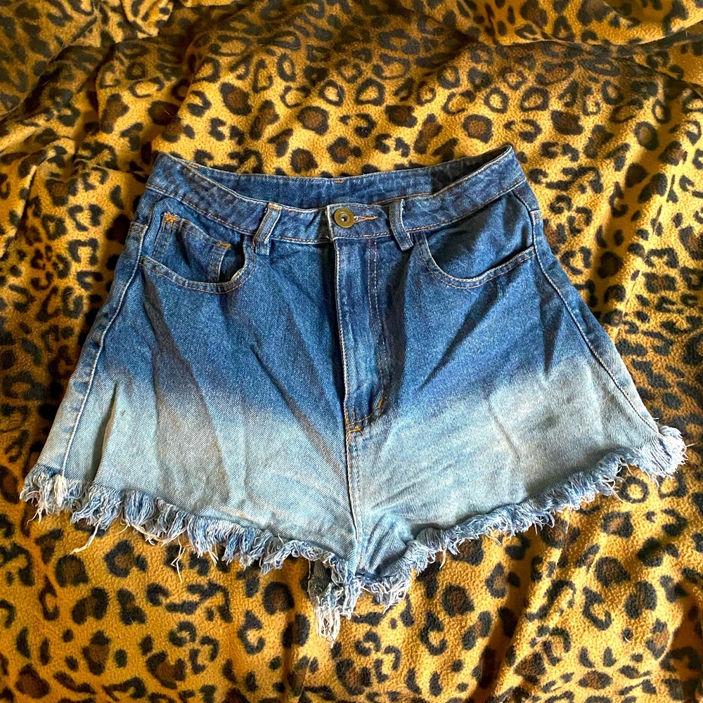 Carnival high waisted Mini denim Shorts with pockets